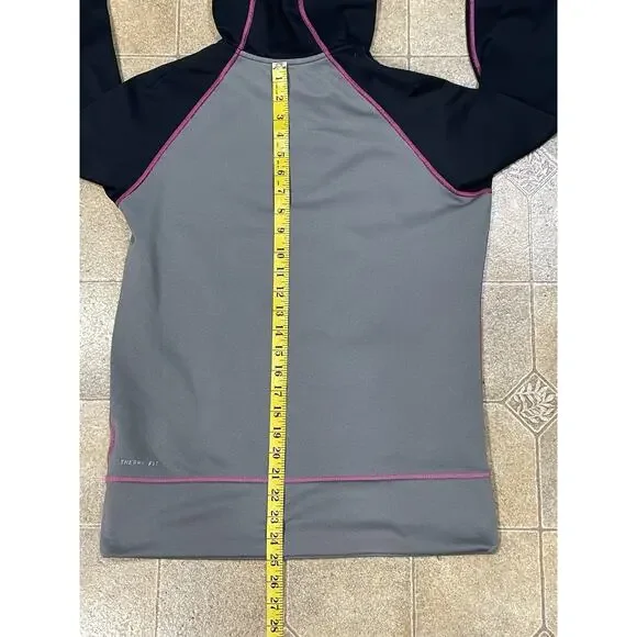 Nike Therma-Fit Hoodie Women’s Sz Medium Gray/Black/Pink Thumb Holes Activewear - Picture 6 of 13